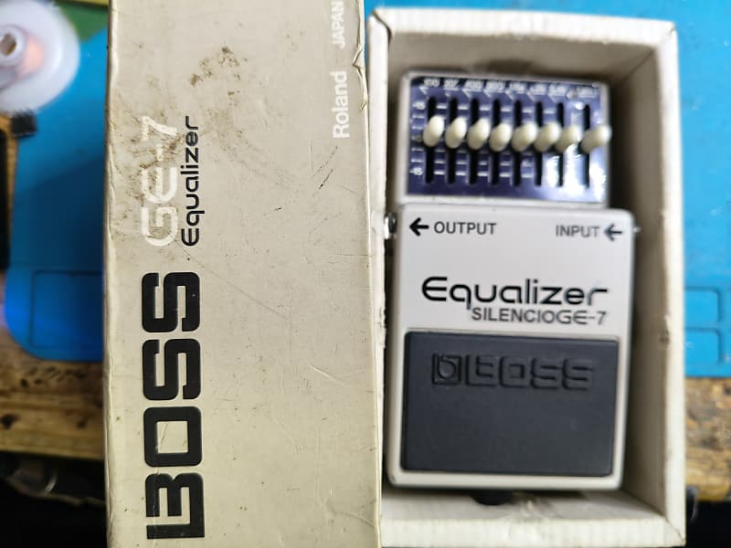 BOSS GE-7 Graphic Equalizer(箱無し) BOSS GE-7 Graphic Equalizer(箱無し) BOSS Equalizer GE-7 箱ナシ