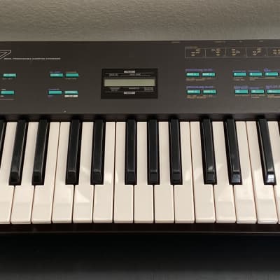 Yamaha DX27 61-Key Digital Programmable Algorithm Synthesizer | Reverb