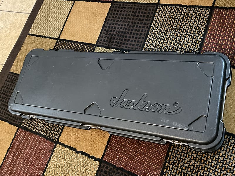 Jackson soloist store hard case