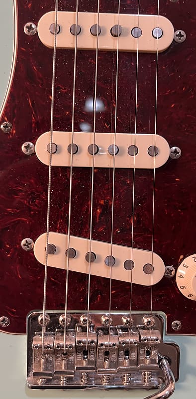 2008-2009 Fender Classic 50's Series Stratocaster Surf Green