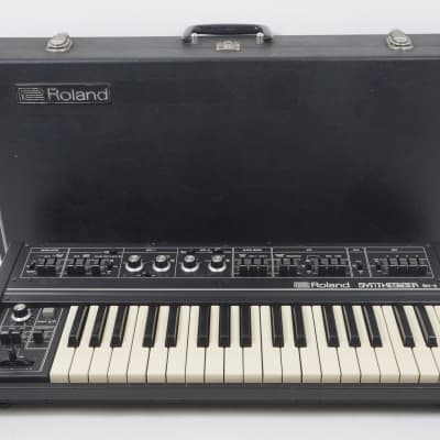 [SALE Ends Feb 24] Roland SH-2 Vintage Monophonic Analog Synthesizer w/ Hard Case Perfect Working