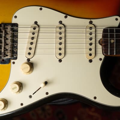1965 Fender Stratocaster Sunburst Finish w/OHSC image 19