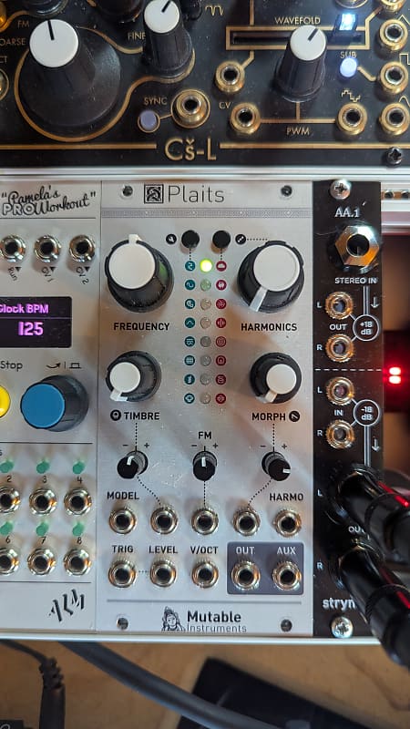 Mutable Instruments Plaits