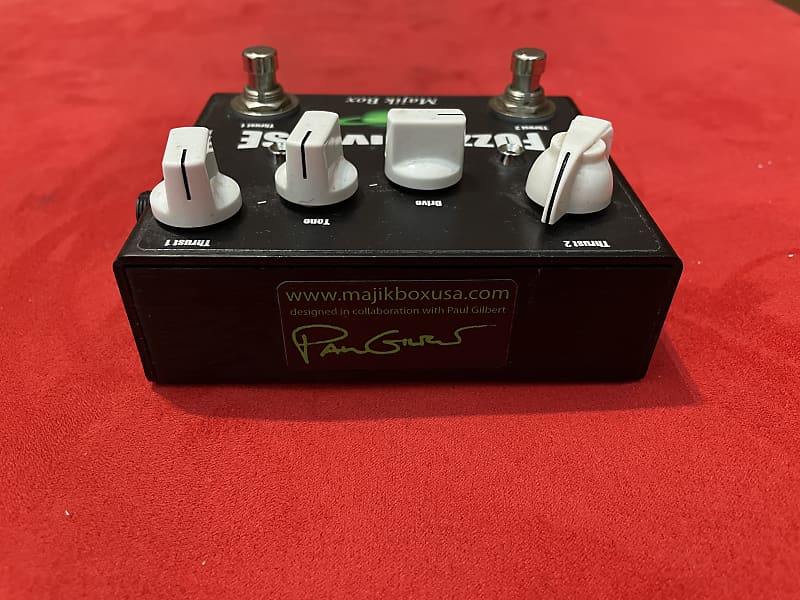 Majik Box FU-2 Paul Gilbert Fuzz Universe | Reverb