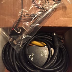 Highlander IP-1X Resonator Pickup with External Power Box