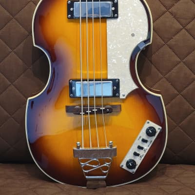 Jay Turser JTB-2B-VS Series Semi-Hollow Violin Shaped Body Maple Neck 4-String Electric Bass Guitar image 5