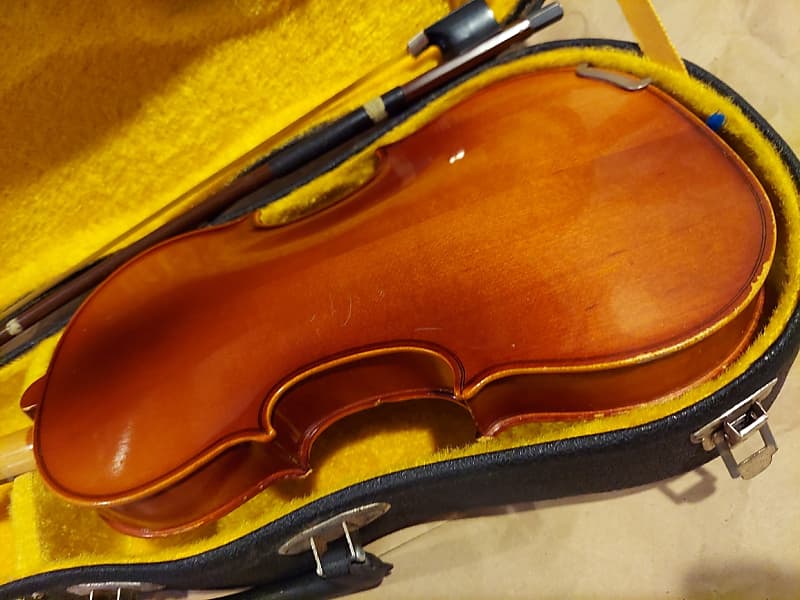 Suzuki Model 220 (1/4 Size) violin, Japan 1977 | Reverb