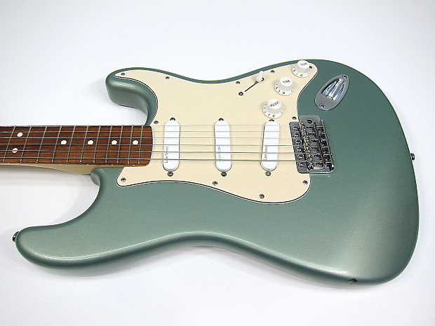 2003 fender stratocaster mim deals