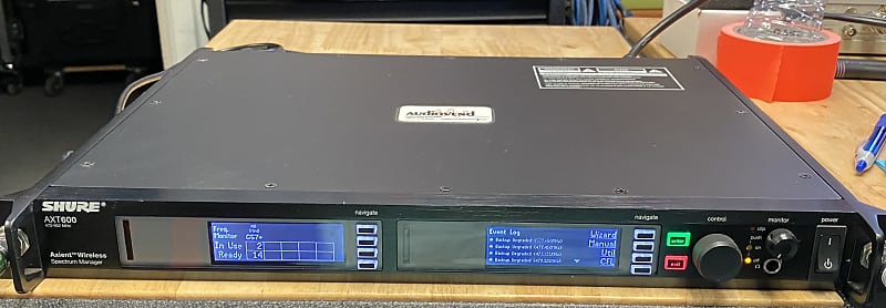 Shure AXIENT AXT600 Spectrum manager (470-952) image 1
