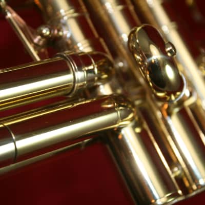 Selmer Paris Lightweight ML Bore 1968 Bb trumpet- Lacquered Brass image 6