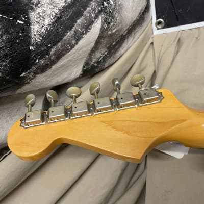 Fender American Vintage Reissue '57 Stratocaster Guitar 2006 image 16