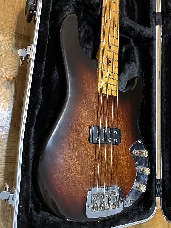 G&L L-1000 BASS(ジャンク品) - ベース