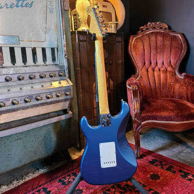 2007 Fender Greg Fessler Master built 63 Stratocaster NOS  - Lake Placid Blue image 10