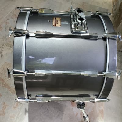 Pearl MLX All Maple Shell 22x16  Bass Drum image 8