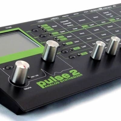 Waldorf Pulse 2 Desktop Analog Synthesizer +Fast Neuwertig + OVP+ 1,5J Garantie