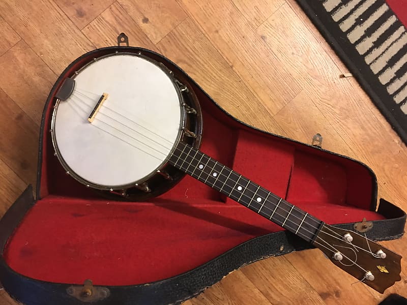 1920's Stromberg-Voisinet (Kay) Vintage banjo ukulele + Original Case image 1