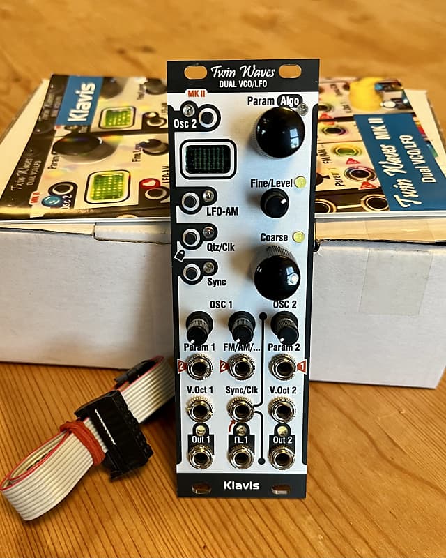 Klavis Twin Waves MkII