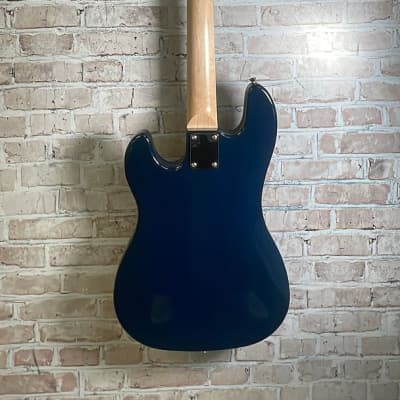 Silvertone J Bass Bass Guitar (Nashville, Tennessee) image 4