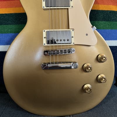 Gibson LPJ 2014 W/Goldtop Refin image 2