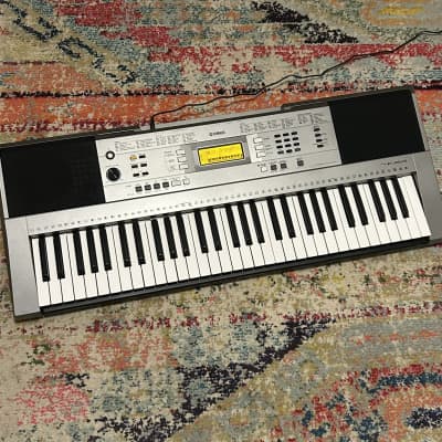 Yamaha PSR-E353 61-Key Portable Keyboard