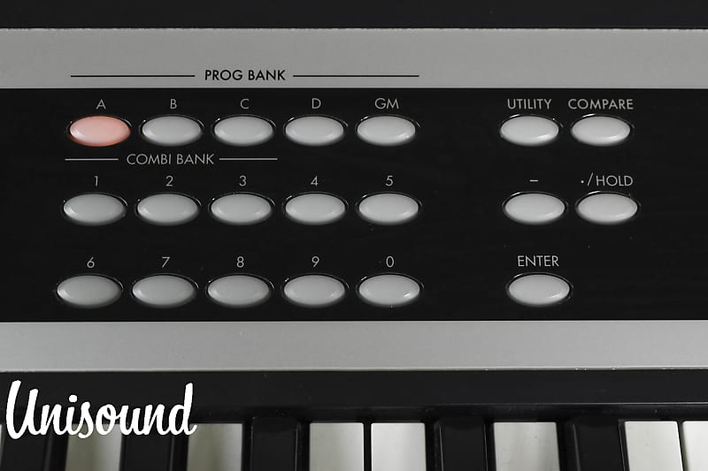 Korg X50-61 Music Synthesizer in Very Good Condition