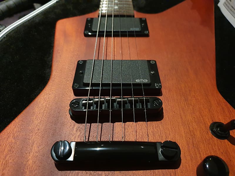 ESP Edwards Explorer MIJ Japanese Mahogany Guitar Video Up
