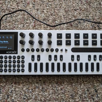Isla Instruments KordBot midi controller chord generator image 2