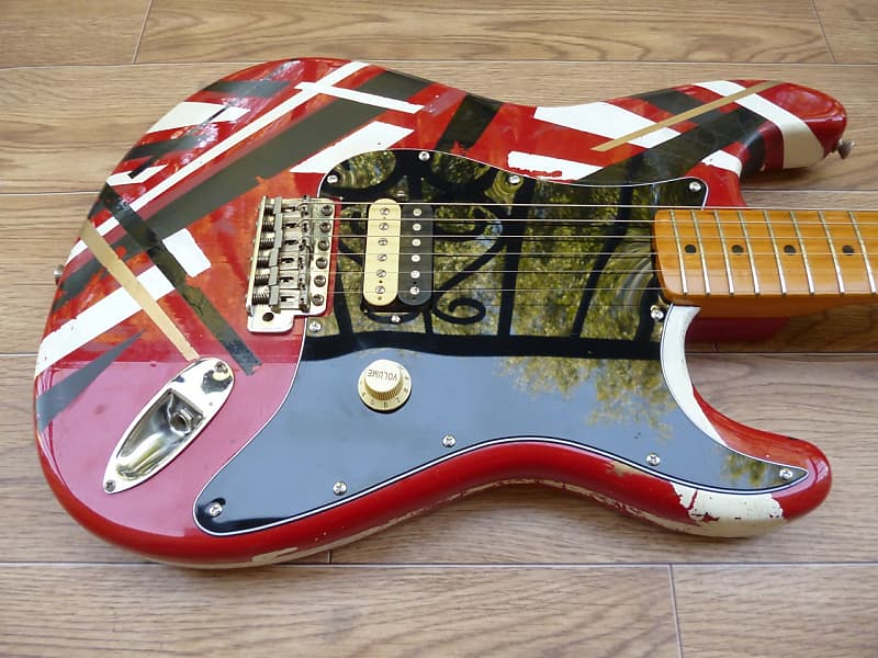 Fernandes The Revival RST-50'57 Stratocaster MIJ 1982 Red
