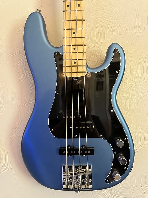 Fender American Performer P Bass 2019 Satin Lake Placid Blue image 1