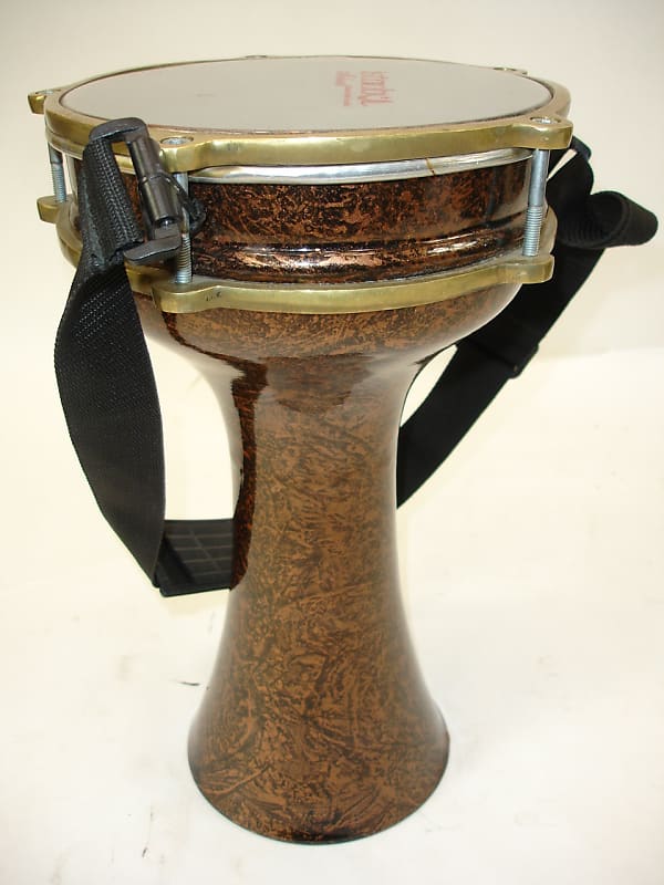Istanbul Mehmet Hand Beaten Darbuka Drum w/ Bag & Strap | Reverb