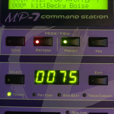 E-MU Systems MP-7 with XL-1 rom Command Station 128-Voice Synthesizer 2001 - Purple / Black *with XL-1 rom*