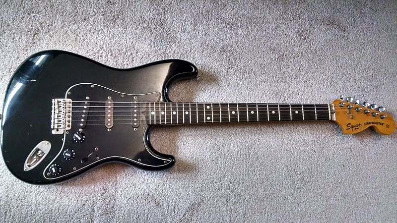 フェンダー　スクワイア　ストラトキャスター Squier Stratocaster – Fender