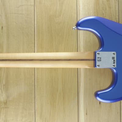 Fender Limited Edition H.E.R. Strat Maple Blue Marlin MX22268022 image 2