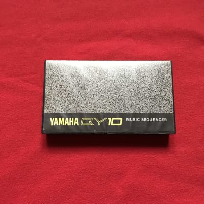 Yamaha QY10 90s - Black image 2