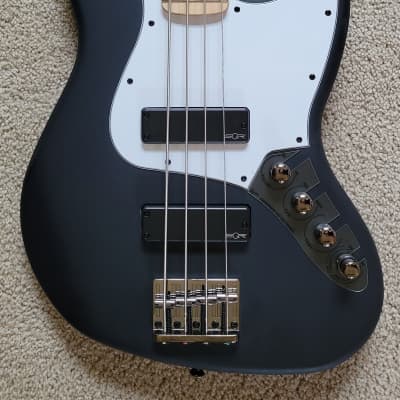 Fender Squier Contemporary Active Jazz Bass Guitar HH, Maple Neck, Flat Black Finish image 2