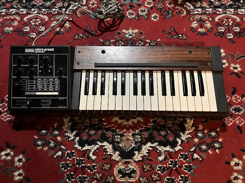 鍵盤楽器 KORG micro-preset synthesizer KORG Micro-Preset M500 Vintage Analog Synthesizer - YouTube