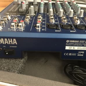 Yamaha MG8/2FX Mixing Console w/ case | Reverb Yamaha MG8/2FX Mixing Console w/ case | Reverb