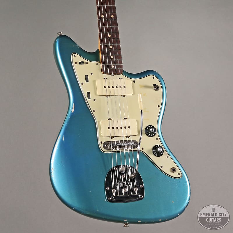 【青すぎる空】Fender 62 JazzMaster 青すぎる空様専用】Fender 62 JazzMaster - メルカリ