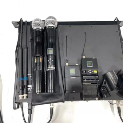 Shure UR4D L3 Dual Wireless Receiver W/2 UR2 Handheld Transmitters #2417 (One) image 23