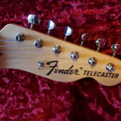 Fender Telecaster 
Blue Floral 
Crafted in Japan image 3