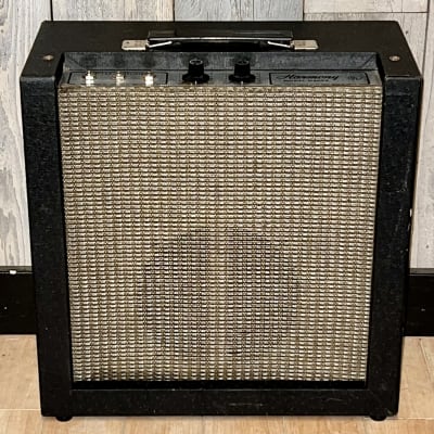 Excellent 1968 Harmony H400a  Vintage Combo Tube Amp, Completely Gone Through  **117 image 3