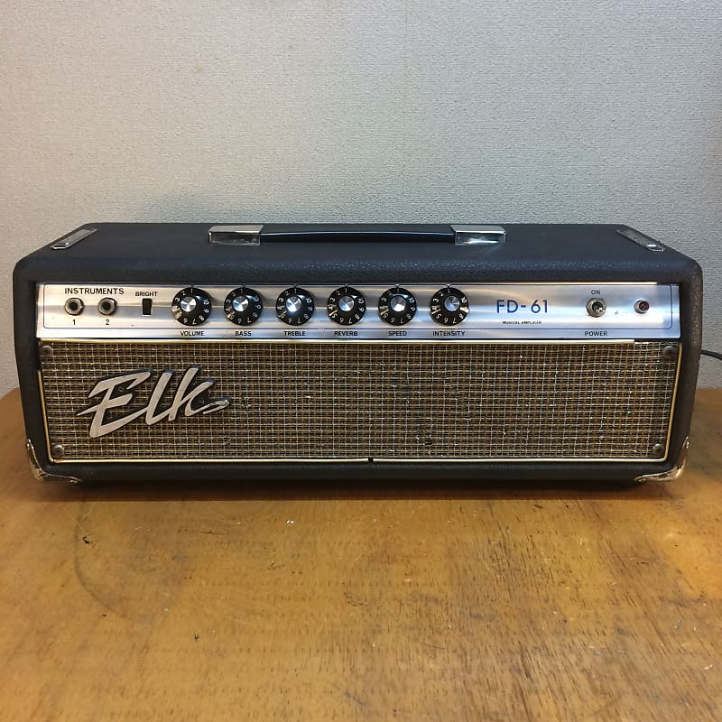 Funky Elk FD-61 Guitar amp modeled after Fender. Tons of