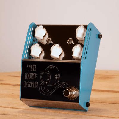 ギター Thorpy FX DEEP OGGIN Chorus/Vibrato The DEEP OGGIN MKII Chorus/Vibrato