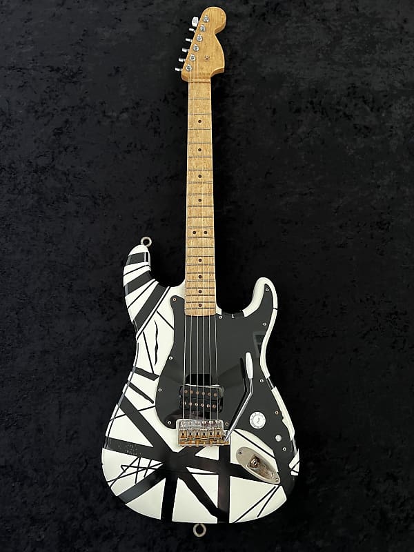 Locke Custom Guitars Super 78 Tribute 2022 Wimbledon White/ Black image 1