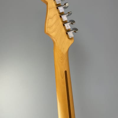 Fender 60th Anniversary Player Stratocaster Blizzard Pearl image 7