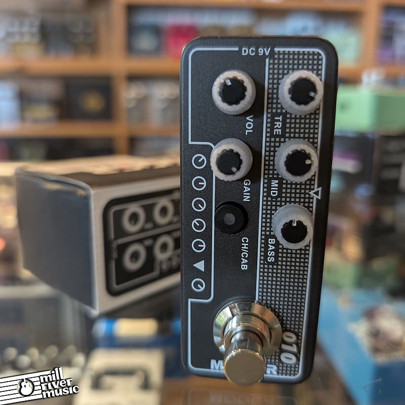 Mooer 010 Two Stones DIgital Preamp Pedal - Used