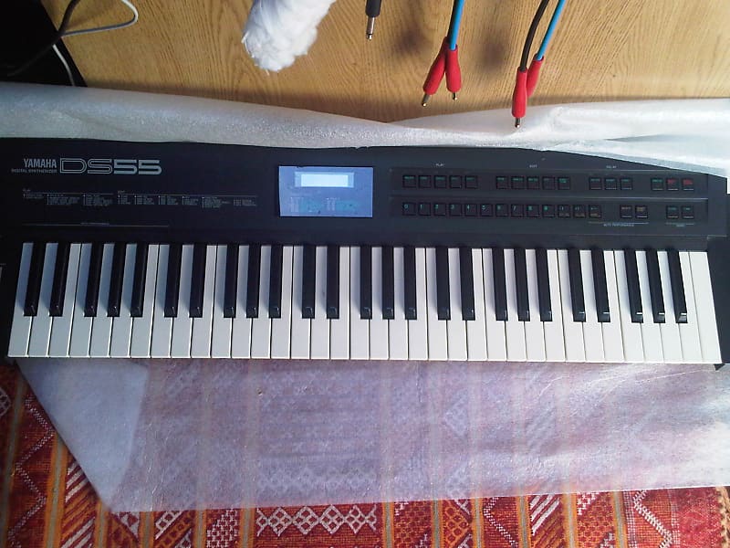 Yamaha DS55 4 Operator FM synth Reverb UK