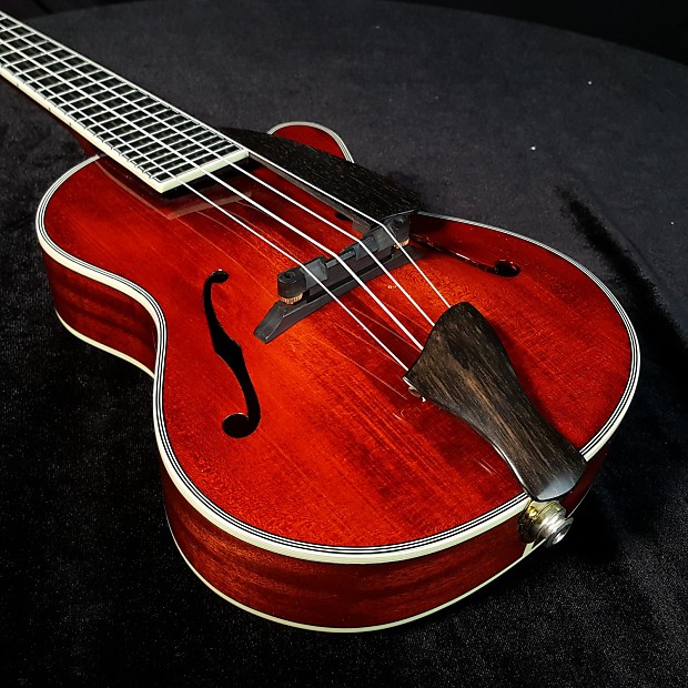 Eastman archtop store ukulele