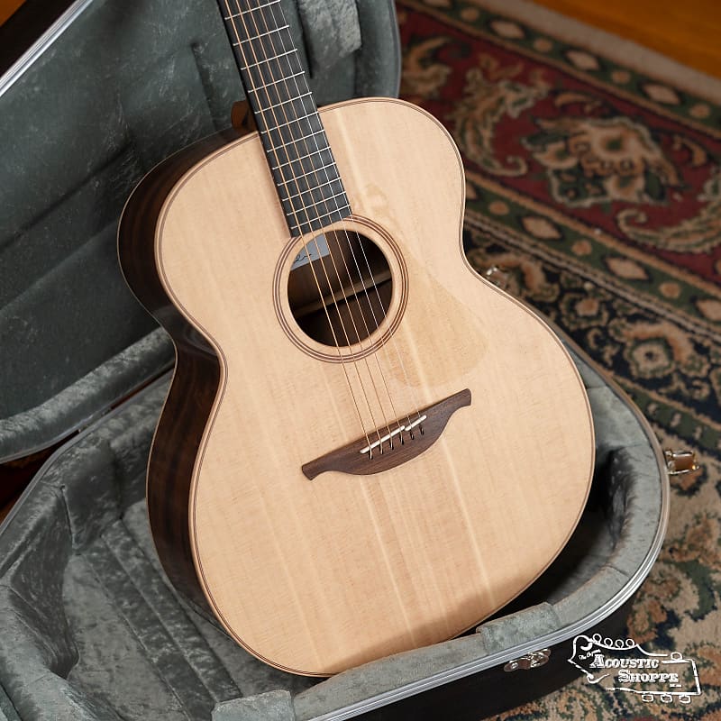 Lowden O-21 Sitka/Walnut Acoustic Guitar #7533 image 1