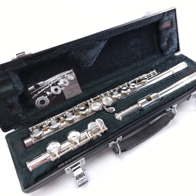 Yamaha YFL-261 Standard Open Hole Flute | Reverb